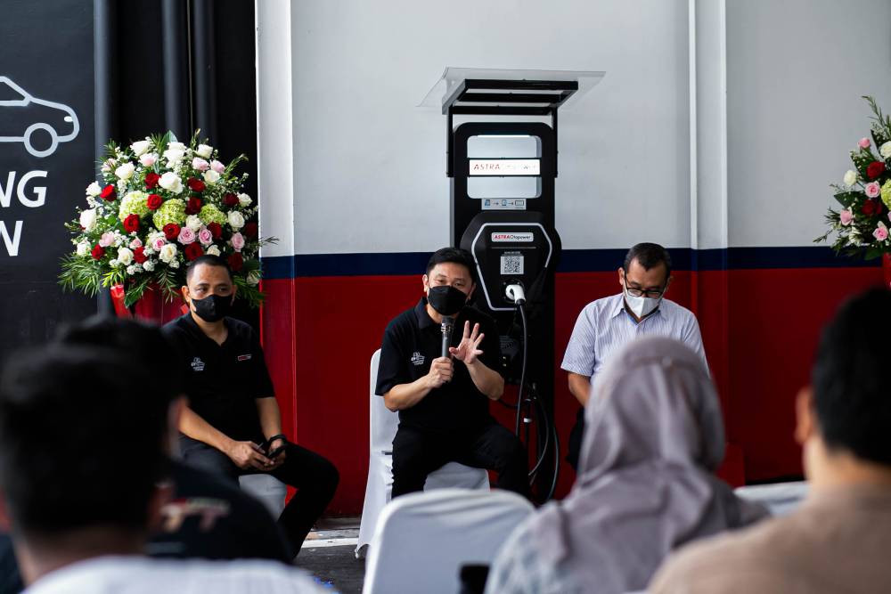 Akomodir Pengguna Mobil Listrik Lebih Luas, Astra Otopower Kini Hadir di 6 Gerai Astra Otoservice