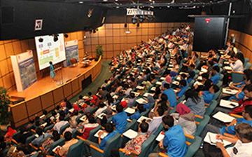 250 UMKM Mitra YDBA ikuti Seminar Ekonomi