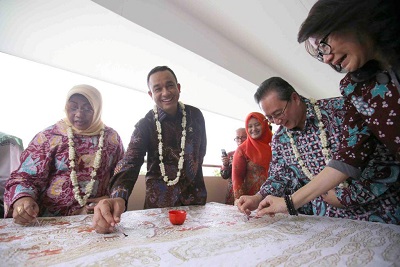 Laporan Kinerja Sosial Tahun 2015 : Konsistensi Corporate Social Responsibility (CSR) Grup Astra