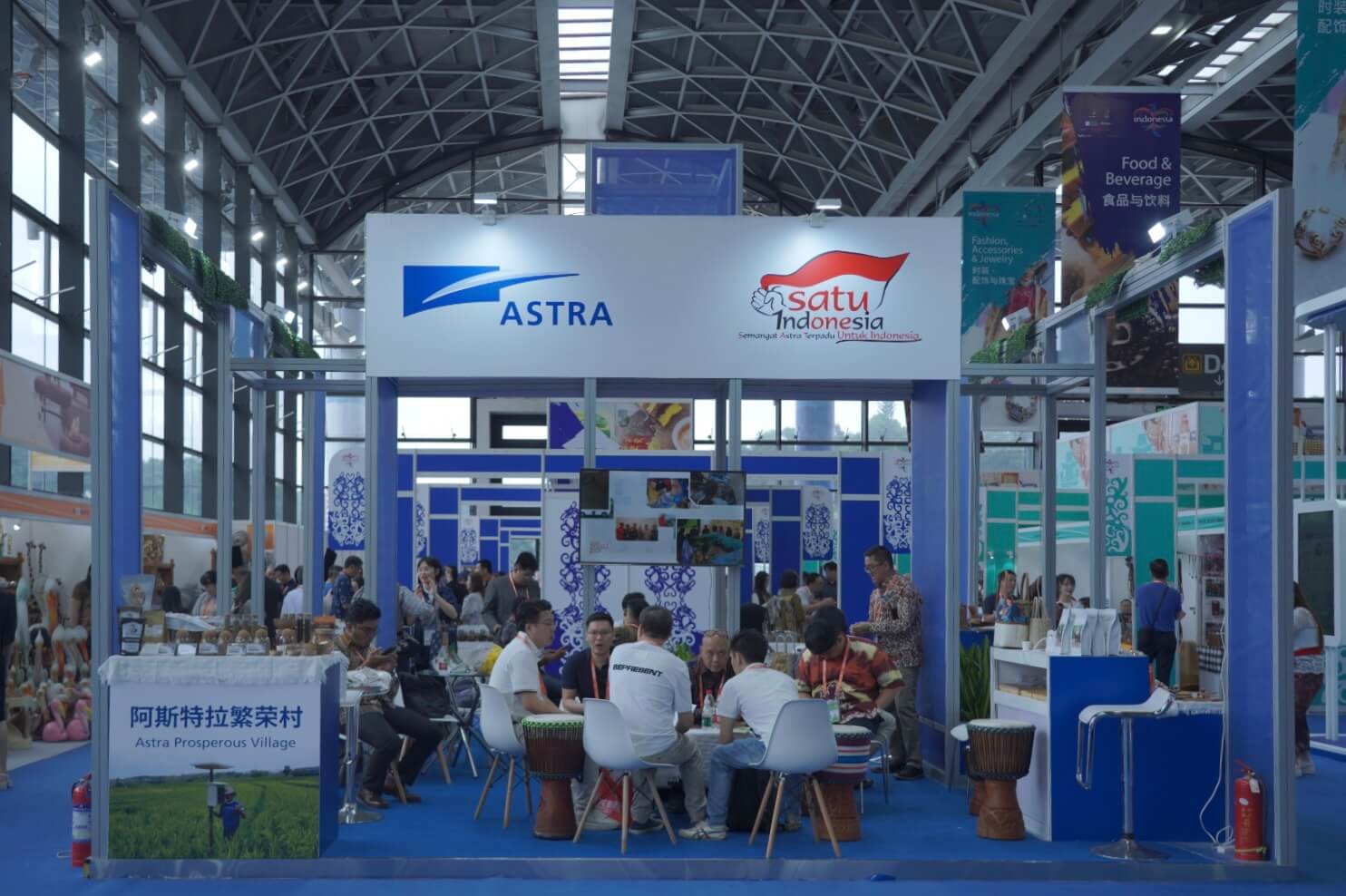 Produk Unggulan Desa Sejahtera Astra Tampil Dalam CAEXPO 2024