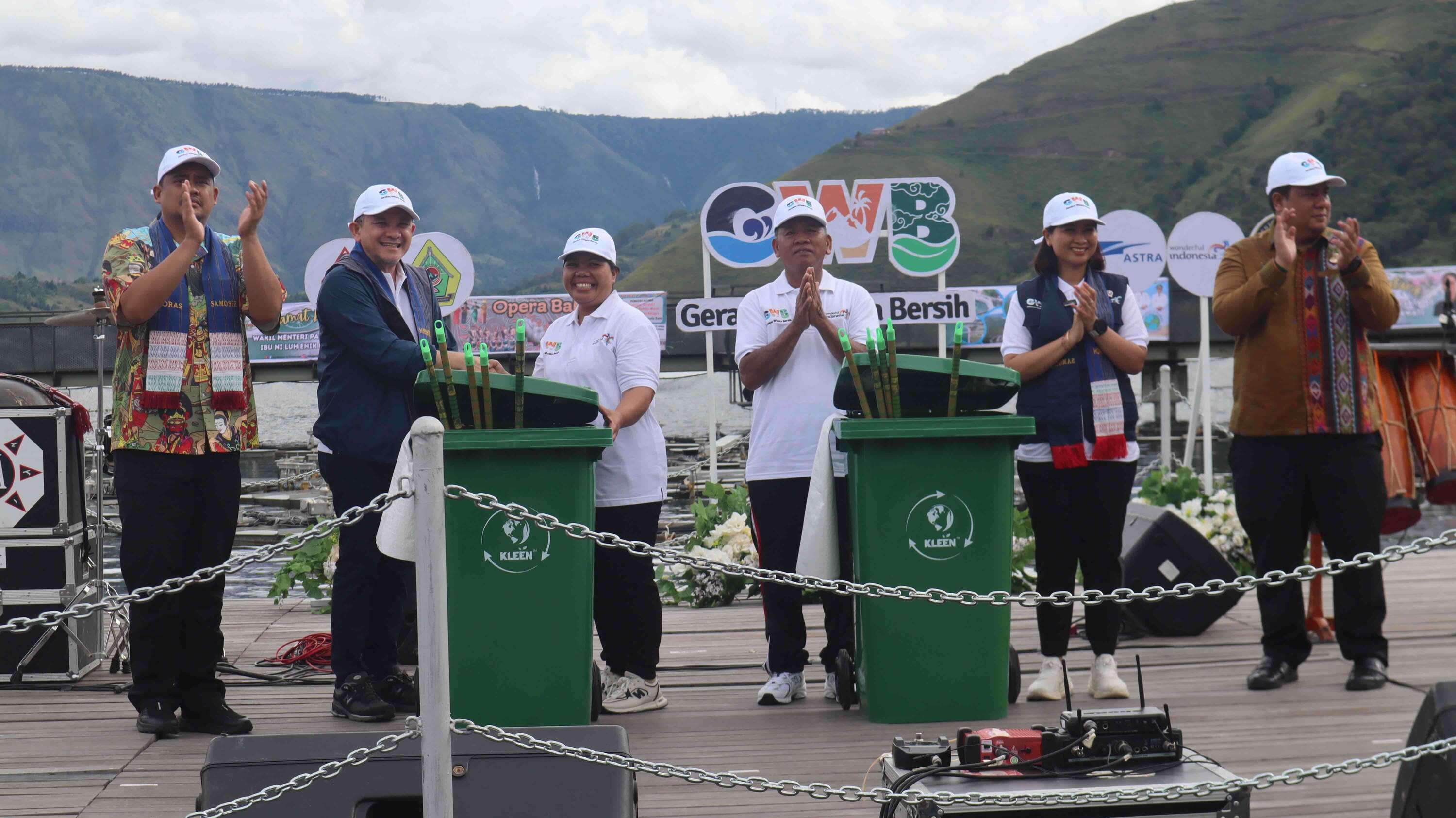 Astra Dukung Gerakan Wisata Bersih di Samosir: Dorong Potensi Desa Sejahtera Astra Hariara Pohan  Wujudkan Wisata Bersih dan Sehat