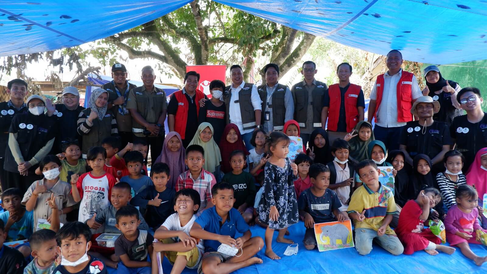 Astra Terus Salurkan Dukungan Kemanusiaan bagi Masyarakat Terdampak Bencana di Sumatra