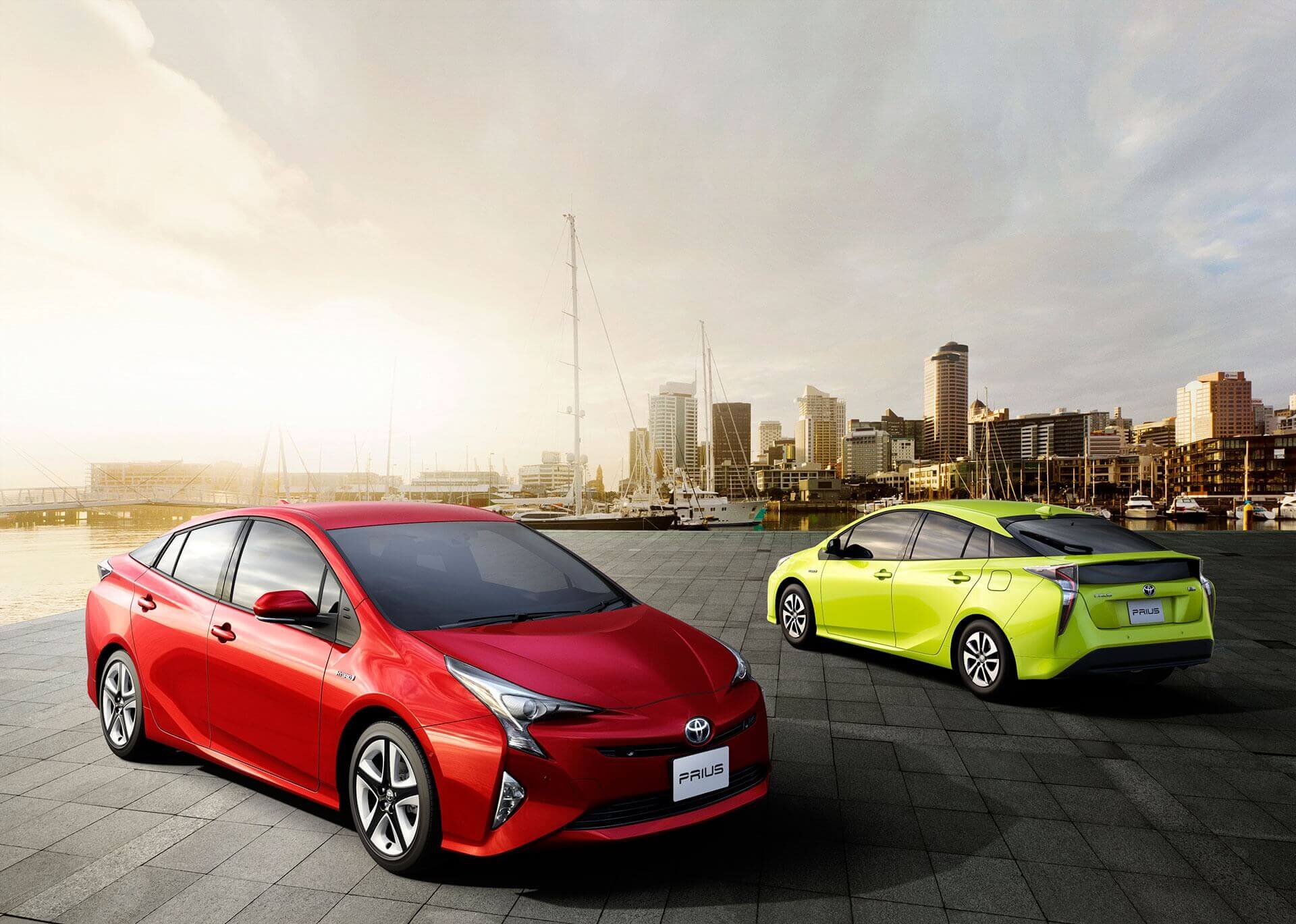 Toyota Prius Cikal Bakal Mobil Toyota Ramah Lingkungan