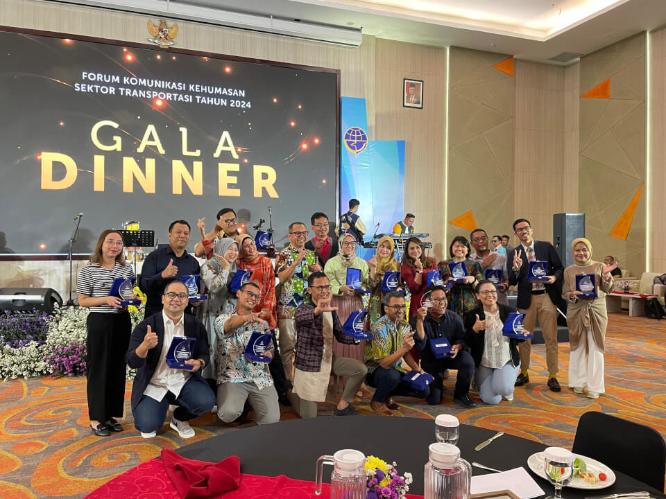 ASTRA Infra Terima Penghargaan dari Biro Komunikasi dan Informasi Publik Kementerian Perhubungan Republik Indonesia