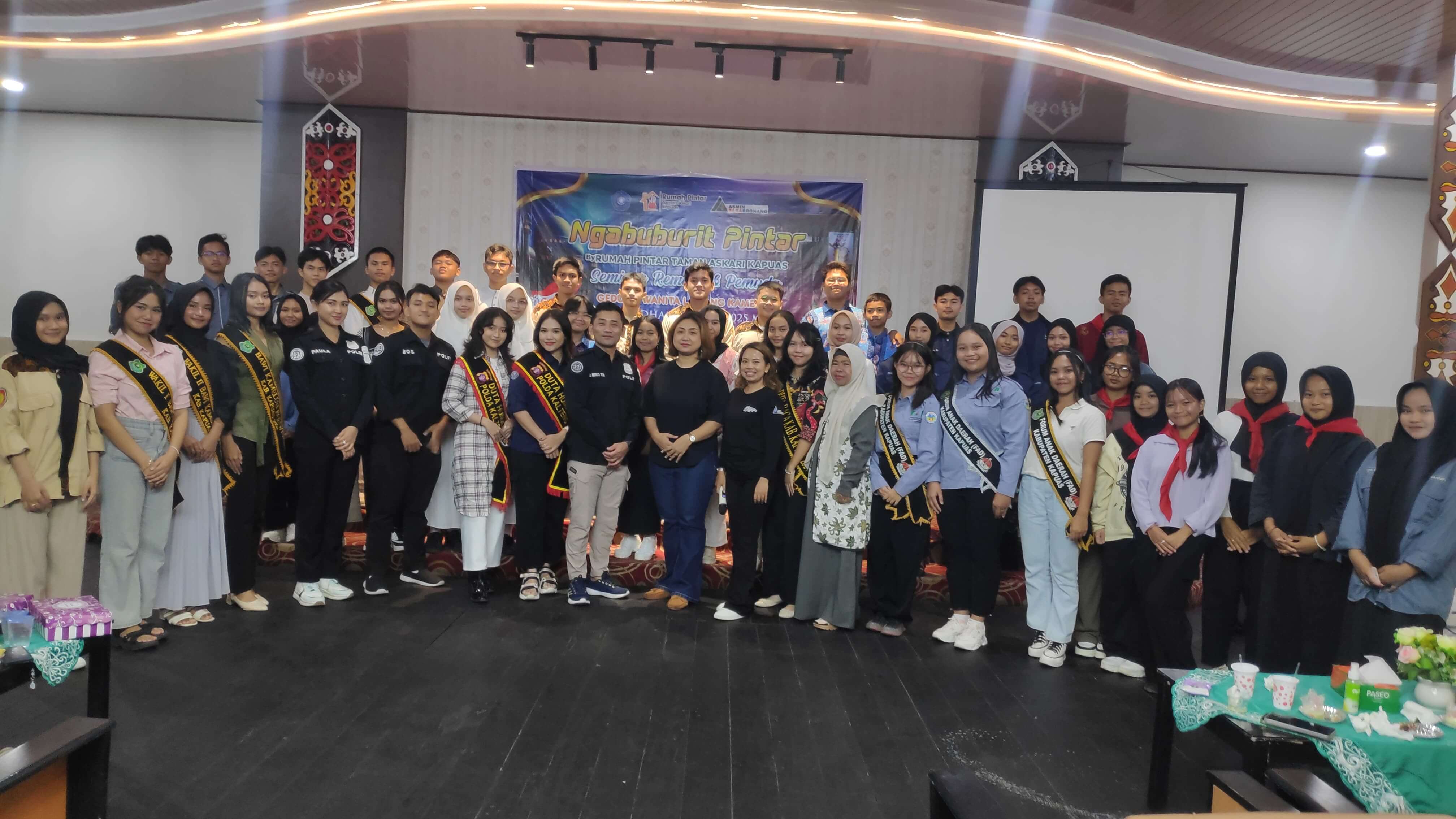 Taman Askari Jadi Pusat Edukasi Asmin Bara Bronang