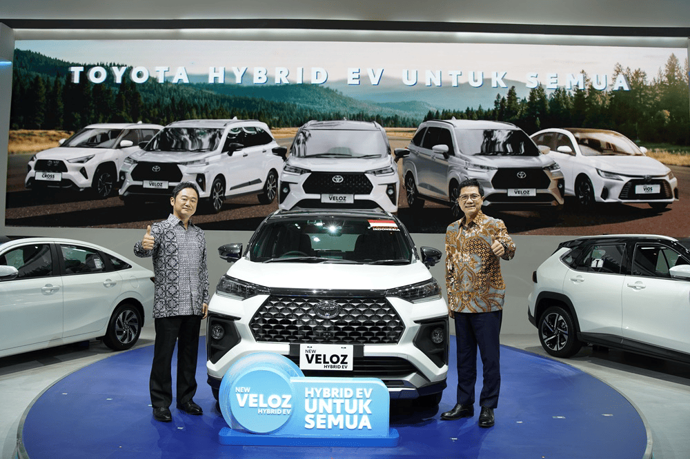Perkuat Komitmen Elektrifikasi, Toyota Resmi Mulai Penjualan New Veloz Hybrid EV di IIMS 2026