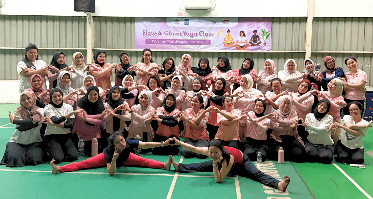 Perempuan Gaya Shows the Power of Collaboration Through Yoga